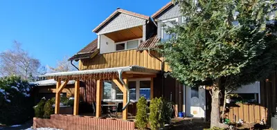 Das Gebäude in dem sich die Ferienwohnung befindet