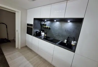Küche/Küchenzeile in der Unterkunft NEU Ferienwohnung Bella, eigener Garten, stylisch, elegant, hundefreundlich