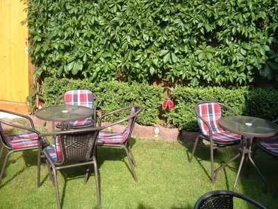 Ein Garten an der Unterkunft Apartment Wohnung in Wernigerode mit Garten by Interhome