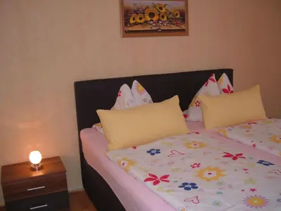 Ein Bett oder Betten in einem Zimmer der Unterkunft Apartment Jutta 3 by Interhome