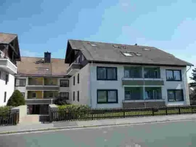 Das Gebäude in dem sich die Ferienwohnung befindet