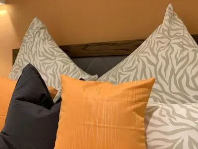 Ein Sitzbereich in der Unterkunft Apartment Ferienwohnung mit Boxspringbett by Interhome