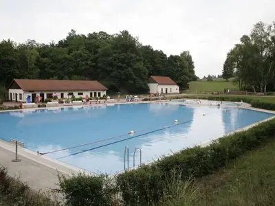 Der Swimmingpool an oder in der Nähe von Apartment Gemütliche Wohnung in Altenbrak inkl Terrasse by Interhome