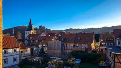 Ein allgemeiner Bergblick oder ein Berglick von der Ferienwohnung aus