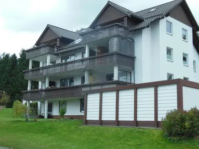 Das Gebäude in dem sich die Ferienwohnung befindet