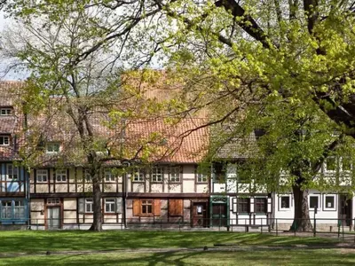 Das Gebäude in dem sich die Ferienwohnung befindet
