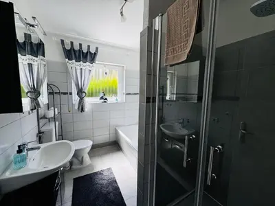 Ein Badezimmer in der Unterkunft Haus Panoramablick