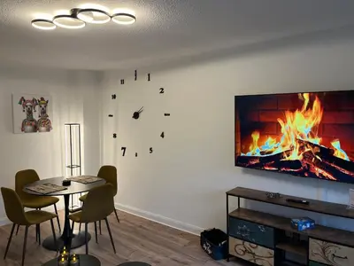 TV/Unterhaltungsangebot in der Unterkunft Ferienwohnung Bergwurm mit Balkon