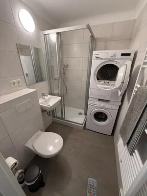 Ein Badezimmer in der Unterkunft Doppelzimmer in Wernigerode
