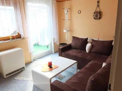 Ein Sitzbereich in der Unterkunft Ferienwohnung Kramer in Göttingerode