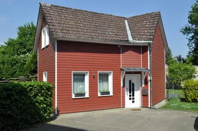 Das Gebäude in dem sich die Ferienwohnung befindet
