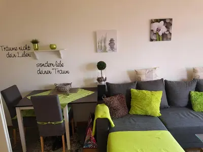 Ein Sitzbereich in der Unterkunft Ferienwohnung Schnuffi Wolfgang Kresse