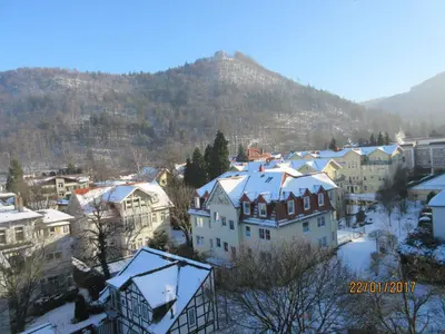 Ein allgemeiner Bergblick oder ein Berglick von der Ferienwohnung aus