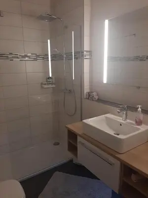 Ein Badezimmer in der Unterkunft Ferienwohnung Kristin Pohl