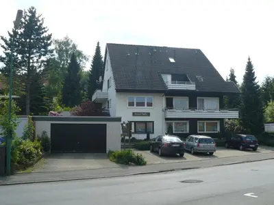 Das Gebäude in dem sich die Ferienwohnung befindet