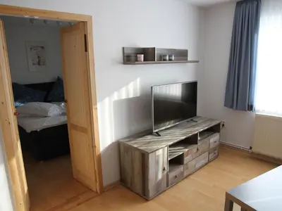 TV/Unterhaltungsangebot in der Unterkunft Apartment Wohnung Julius 4 - gemütlich und kinderfreundlich by Interhome