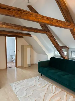 Ein Sitzbereich in der Unterkunft Altstadt-Loft Nova