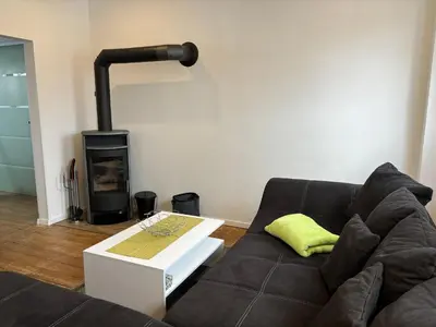 Ein Sitzbereich in der Unterkunft Ferienhaus „Am Eichholz“ in Ilsenburg – Mit Garten, Sauna & Hund willkommen