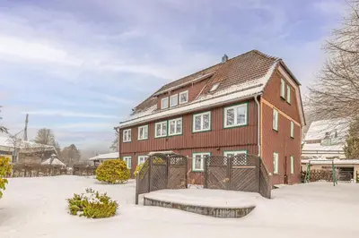 home4stays Apartmenthaus in Top-Lage an der Wurmbergseilbahn im Winter