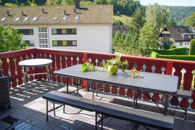 Ein Balkon oder eine Terrasse in der Unterkunft Ferienhaus am Lampersberg