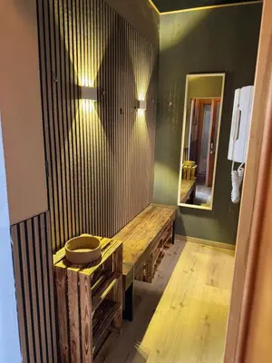 Ein Sitzbereich in der Unterkunft Canossa Lodge