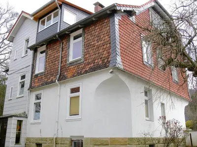 Das Gebäude in dem sich die Ferienwohnung befindet