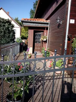 Das Gebäude in dem sich die Ferienwohnung befindet