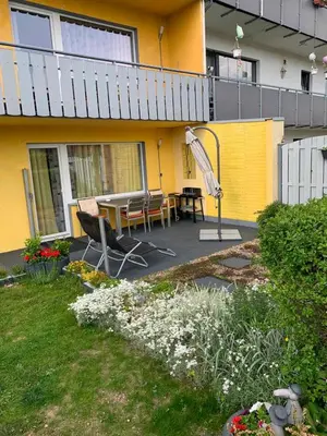 Ein Garten an der Unterkunft Ferienhaus am Geiersberg