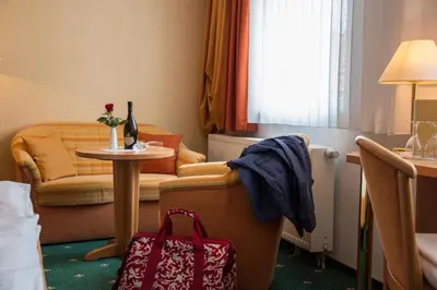 Ein Sitzbereich in der Unterkunft Stolberger Hof