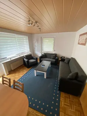 Ein Sitzbereich in der Unterkunft Ferienwohnung Schmidt
