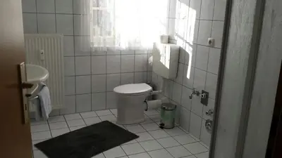 Ein Badezimmer in der Unterkunft Ferienwohnung Ballstrasse 28