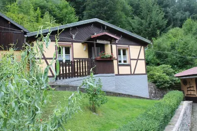 Ein Garten an der Unterkunft Haus Hubertus