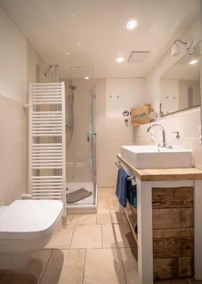 Ein Badezimmer in der Unterkunft Ferienwohnungen Finkenherd 5