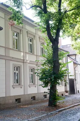 Das Gebäude in dem sich die Ferienwohnung befindet