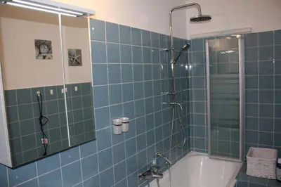 Ein Badezimmer in der Unterkunft Moderne Ferienwohnung Anna 6a
