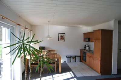 Küche/Küchenzeile in der Unterkunft Ferienwohnung Stricker 2/1, Typ B, Terrasse