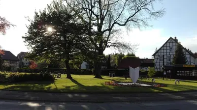 Ein Garten an der Unterkunft Klosterhotel Walkenried