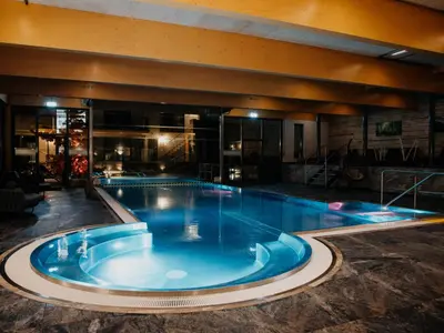 Der Swimmingpool an oder in der Nähe von Sonnenresort Ettershaus