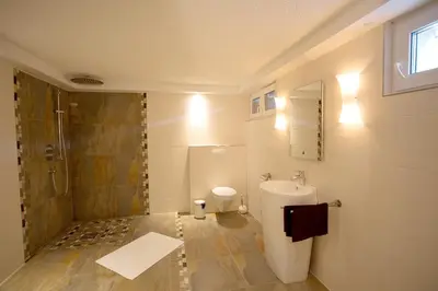 Ein Badezimmer in der Unterkunft Ferienhaus Gottersitz
