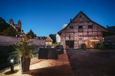 Das Gebäude in dem sich die Ferienwohnung befindet