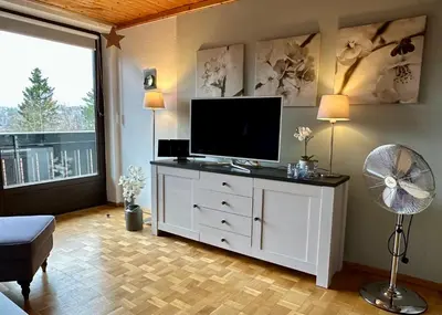 TV/Unterhaltungsangebot in der Unterkunft Ferienwohnung Weitblick am Kurpark