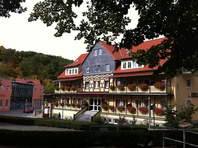 Das Gebäude in dem sich das Hotel befindet