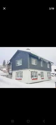 Das Gebäude in dem sich die Ferienwohnung befindet