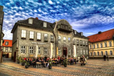 Das Gebäude in dem sich das Hotel befindet