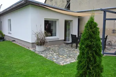 Ein Garten an der Unterkunft Ferienhaus Katja