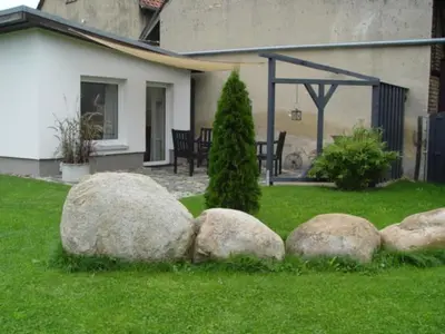 Ein Garten an der Unterkunft Ferienhaus Katja