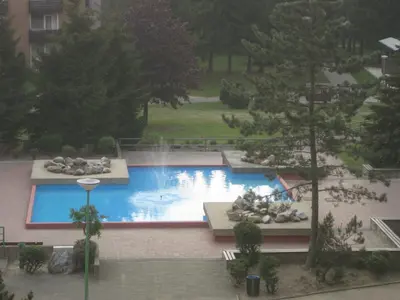 Der Swimmingpool an oder in der Nähe von Fewo Therme inkl Handtücher und Bettwäsche