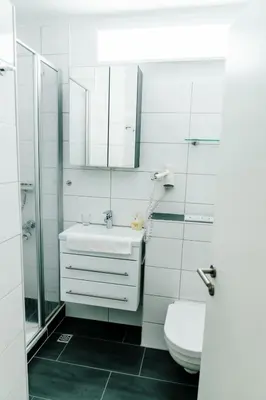 Ein Badezimmer in der Unterkunft Haus Vier Jahreszeiten am See Apartment am Kranichsee