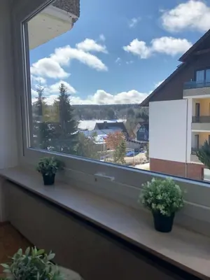 Ein allgemeiner Bergblick oder ein Berglick von der Ferienwohnung aus