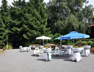 Ein Garten an der Unterkunft Haus Dümling